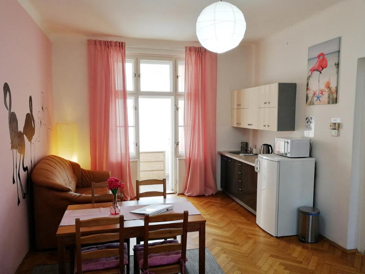 Flamingo Apartments Prága Kültér fotó