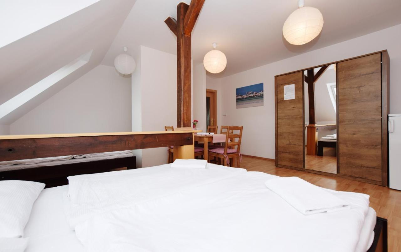 Flamingo Apartments Prága Kültér fotó